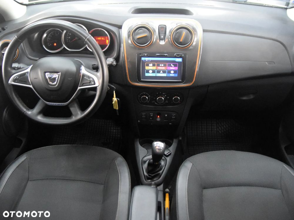 Dacia Sandero - 5
