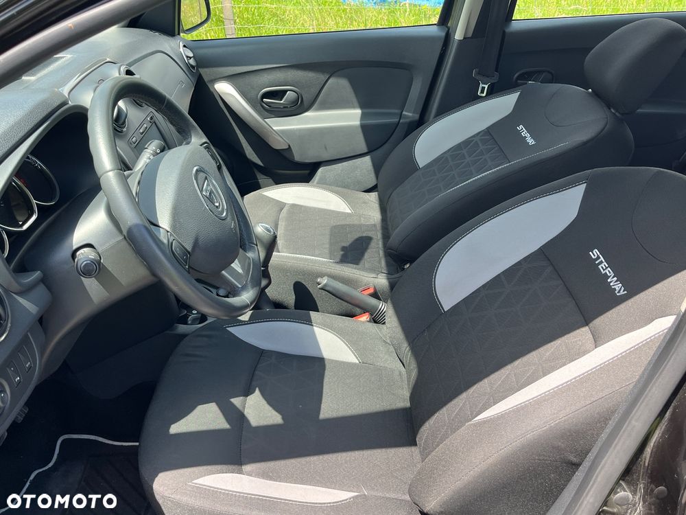 Dacia Sandero Stepway TCe 90 (S&S) Prestige - 4