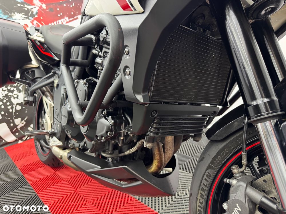 Triumph Tiger - 33