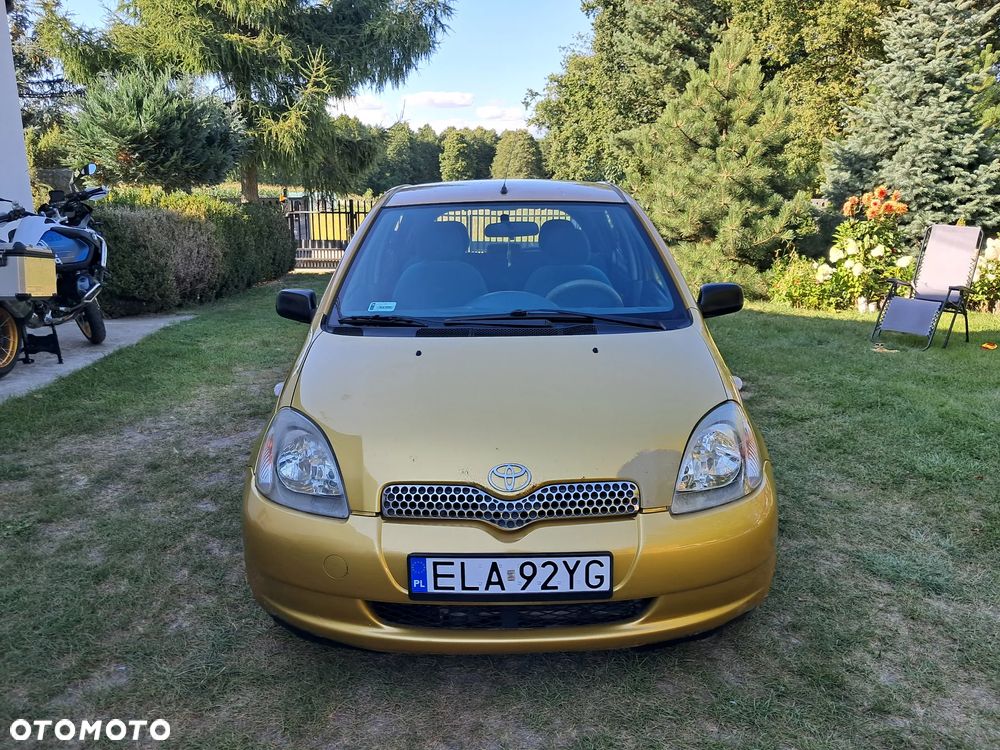 Toyota Yaris - 2