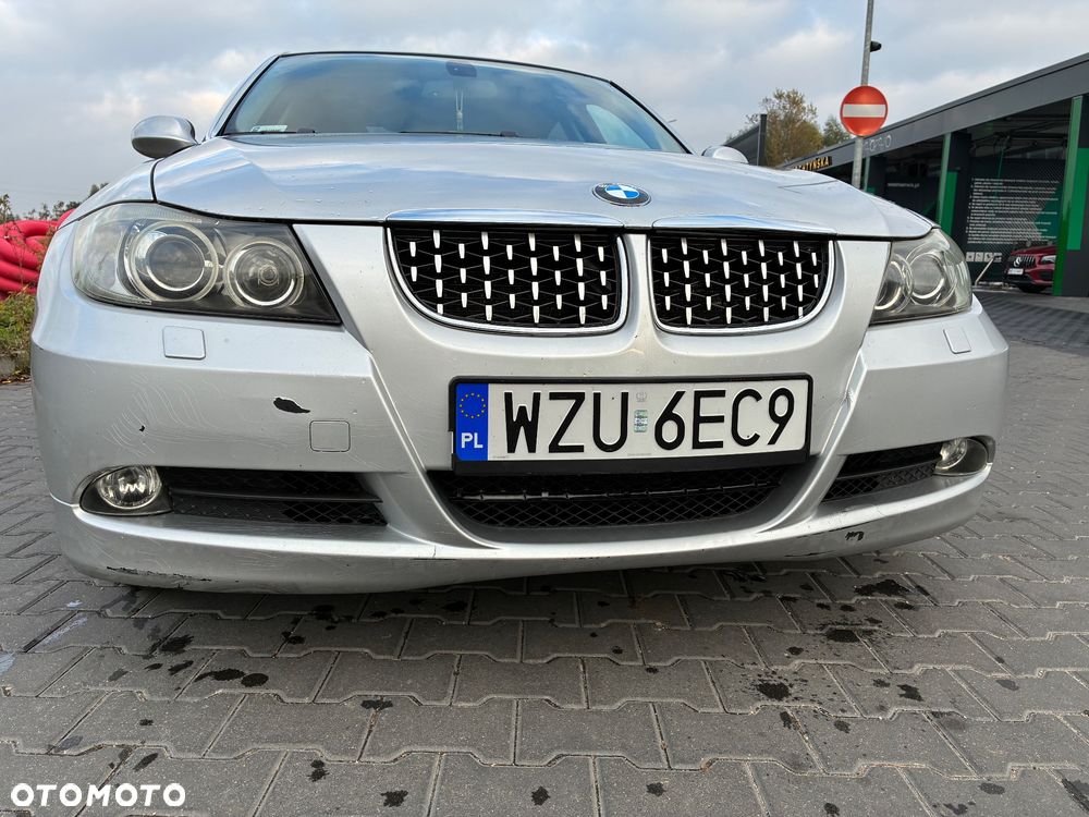 BMW Seria 3 325i - 7
