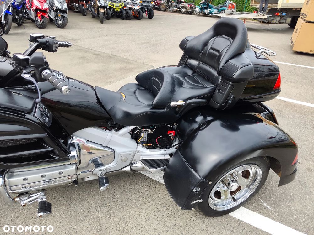 Honda GL - 11