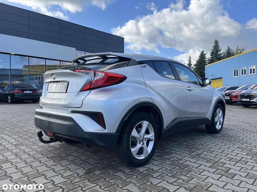 Toyota C-HR - 4