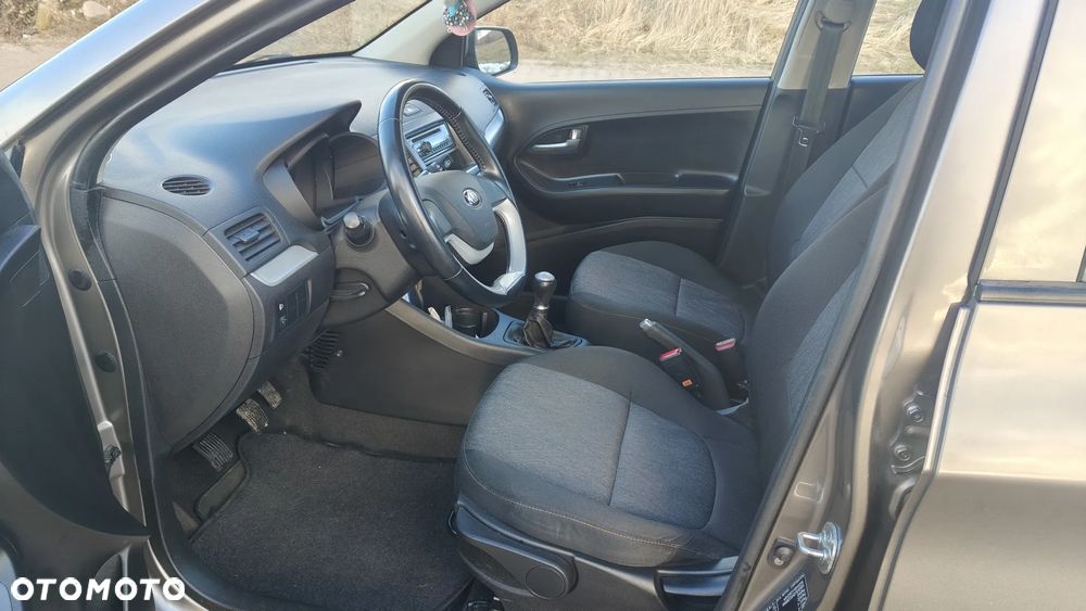 Kia Picanto 1.0 Dream Team Edition - 13