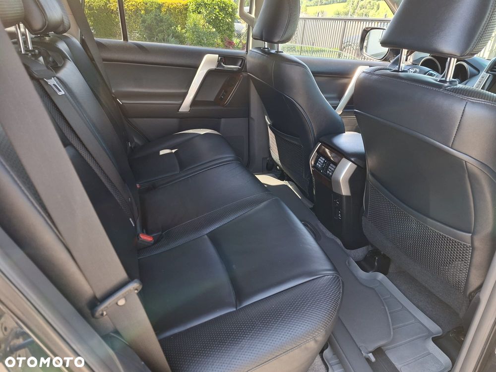 Toyota Land Cruiser LC 3.0 D-4D Prestige - 21