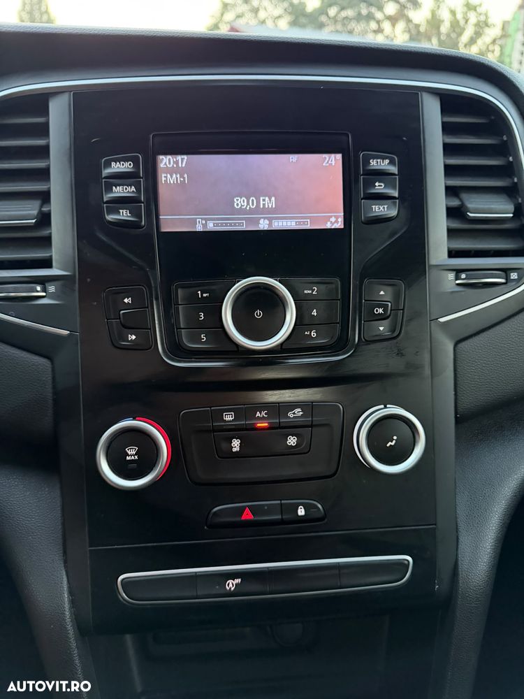 Renault Megane TCE 114 GPF Life - 19