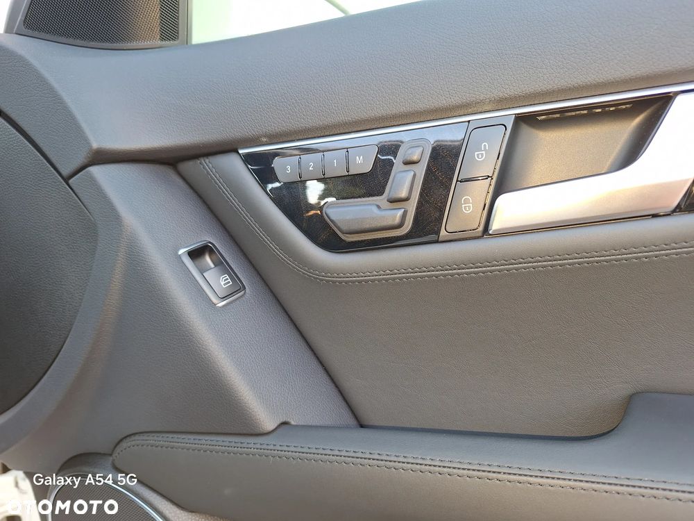 Mercedes-Benz Klasa C 63 AMG AMG SPEEDSHIFT MCT - 20