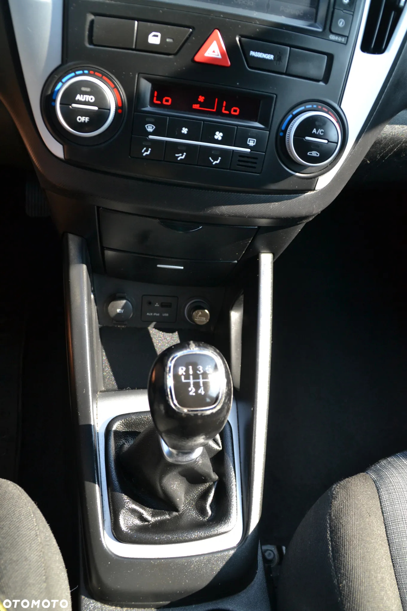 Kia Ceed Cee'd 1.4 L - 32