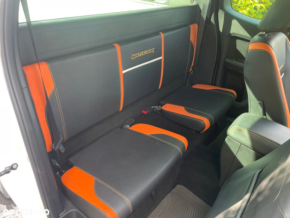 Ford Ranger Wildtrak - 13