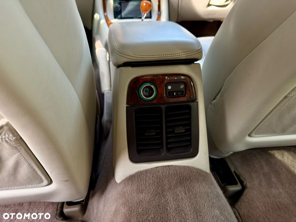 Jaguar XJ Sovereign 4.0 - 23