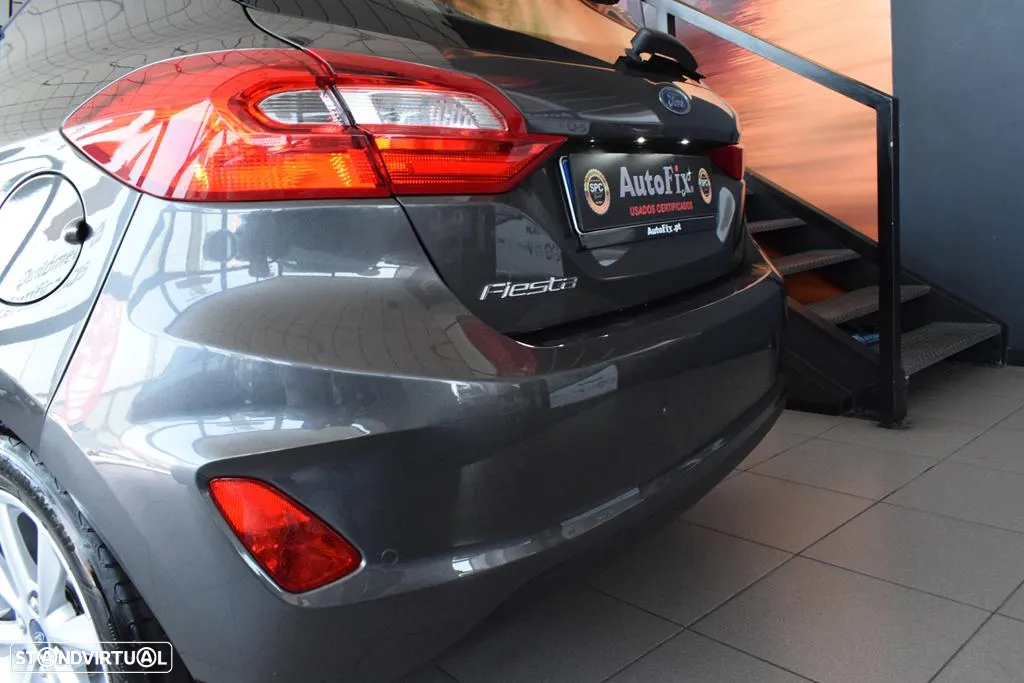 Ford Fiesta 1.5 TDCi Connected - 33
