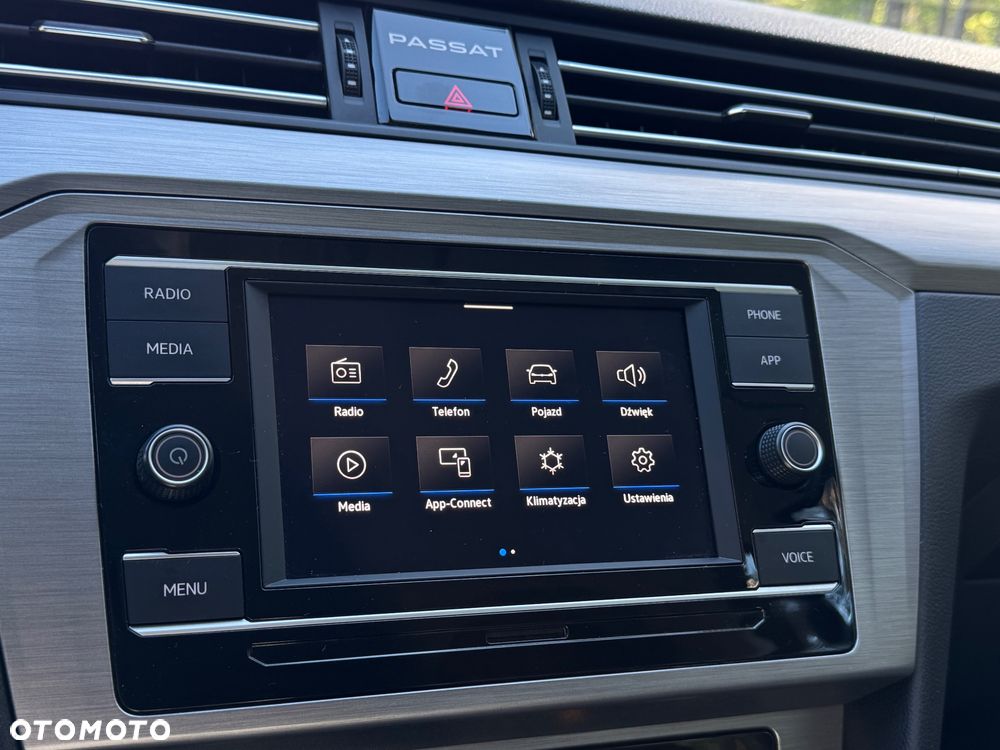 Volkswagen Passat 1.5 TSI EVO Essence DSG - 26