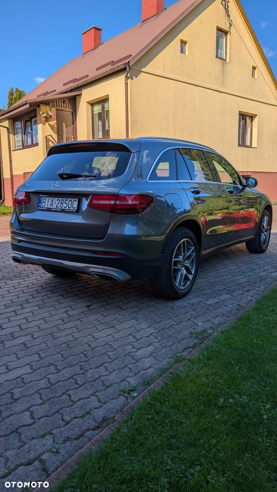Mercedes-Benz GLC 300 4Matic 9G-TRONIC - 4