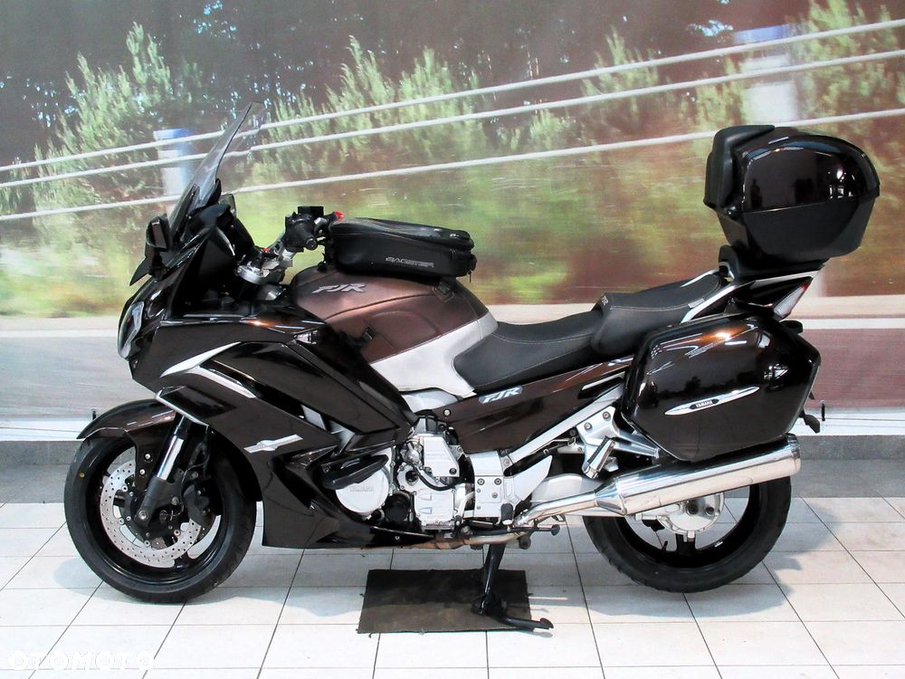 Yamaha FJR - 5