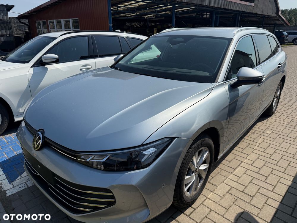 Volkswagen Passat - 3