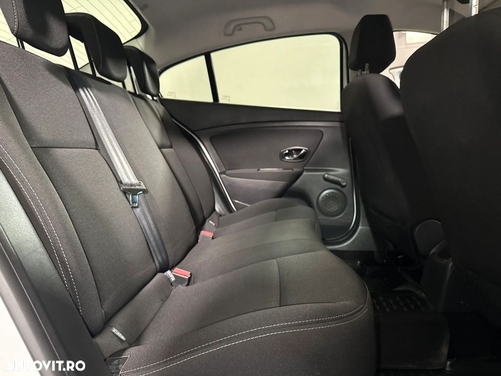 Renault Fluence - 13