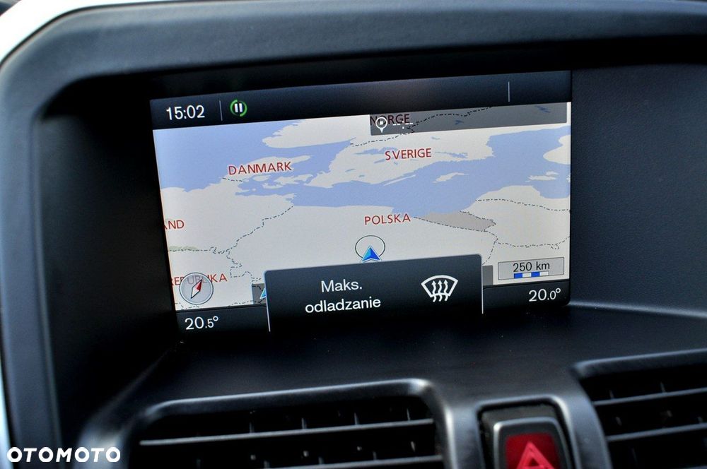 Volvo XC 60 D3 R-Design - 25