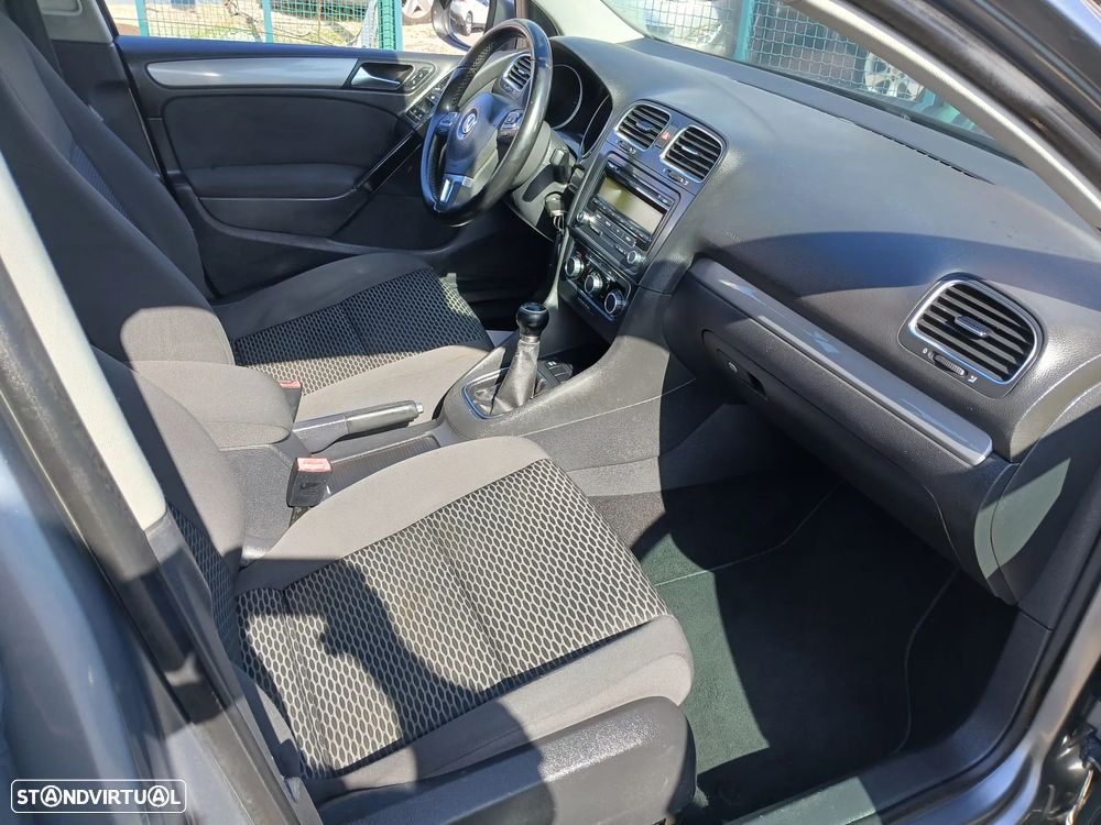 VW Golf 1.6 TDi Confortline - 22