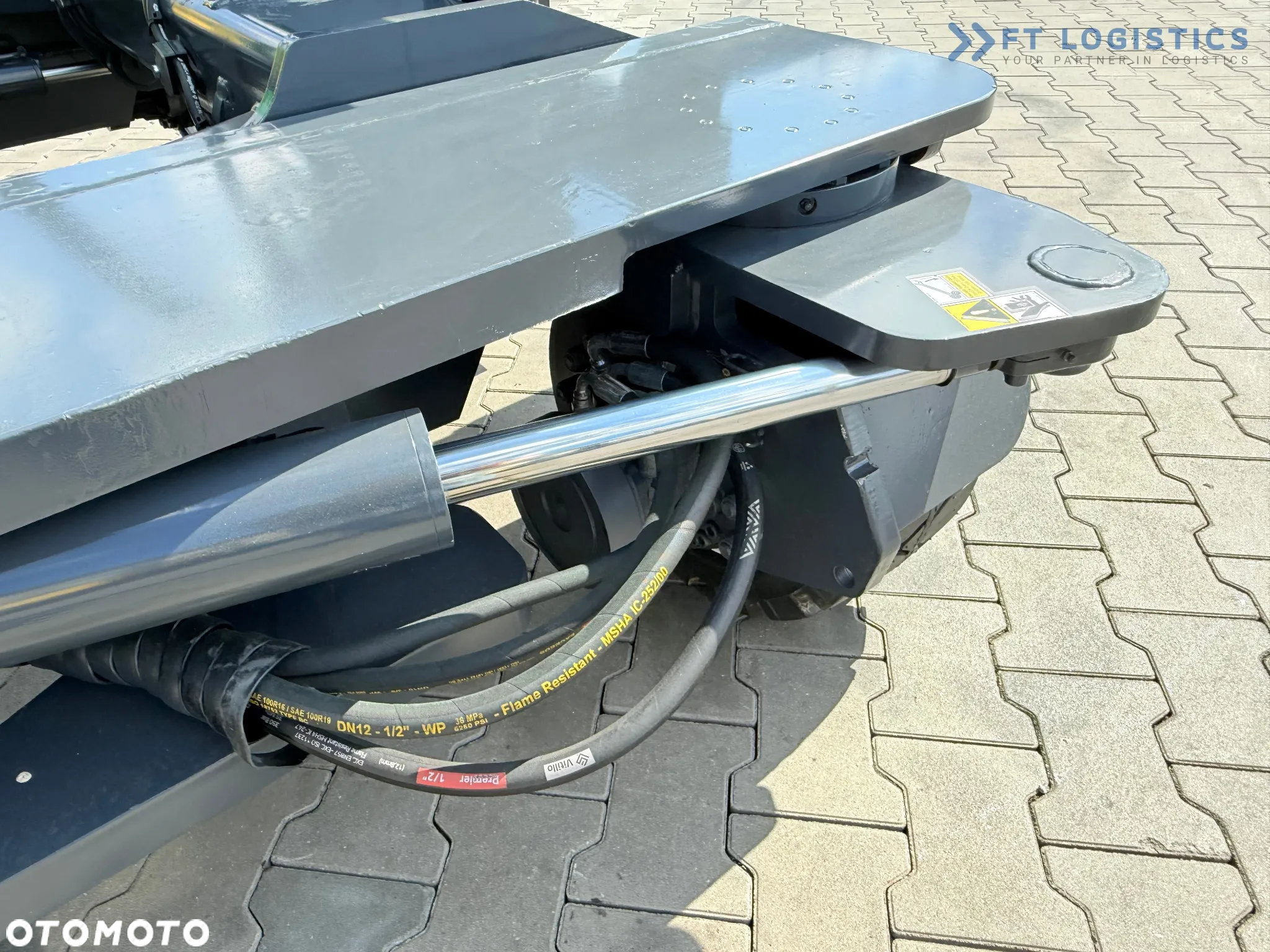 Combilift C3500 / DUPLEX 4100MM / GAS / WYSUWNE WIDŁY / KABINA / OGRZEWANIA + KLIMATYZACJA / JAK NOWY - 22
