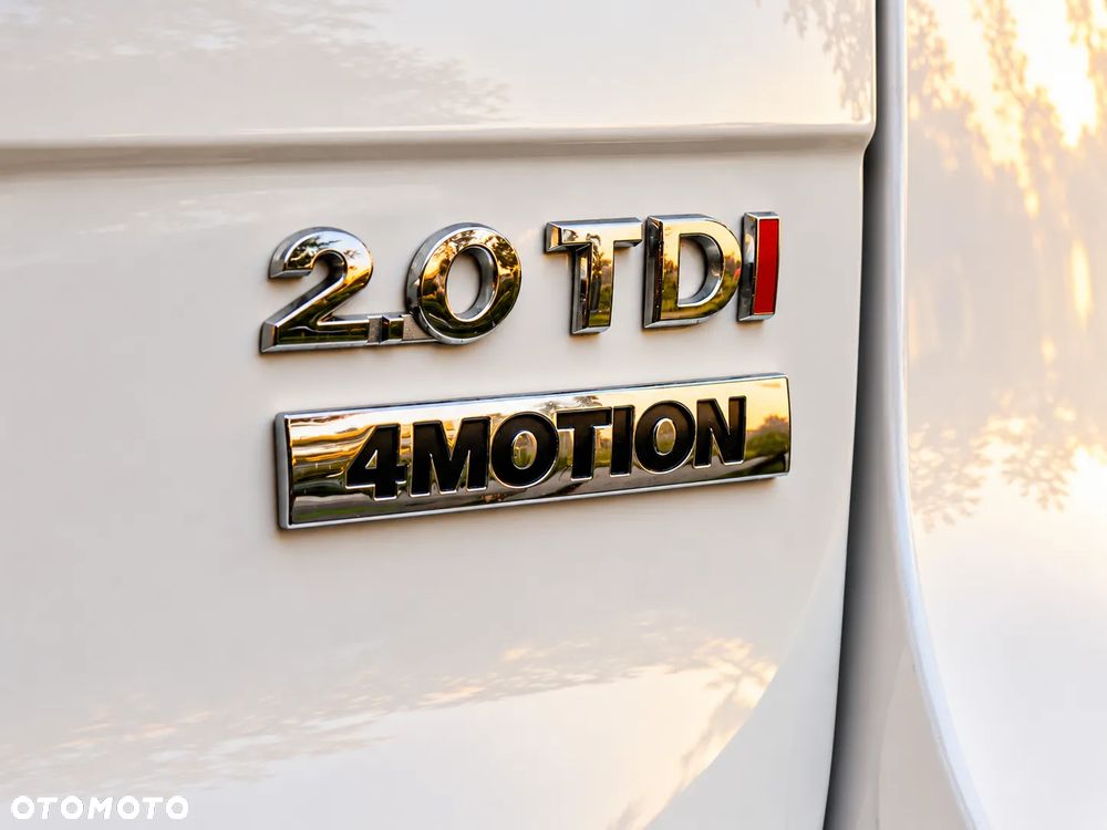 Volkswagen Passat 2.0 TDI 4Motion DSG BlueMotion Tech R-Line - 9