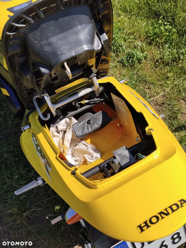 Honda CBR - 26