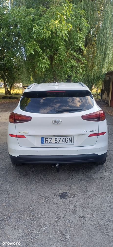 Hyundai Tucson - 2