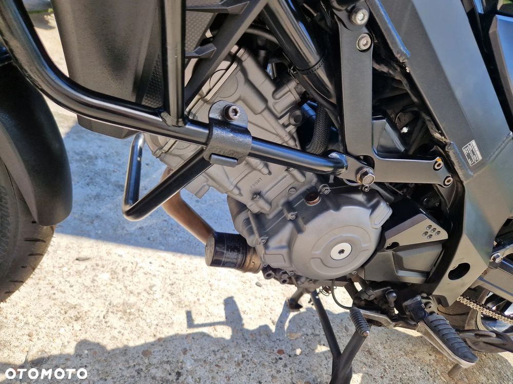 Suzuki V-STROM - 26