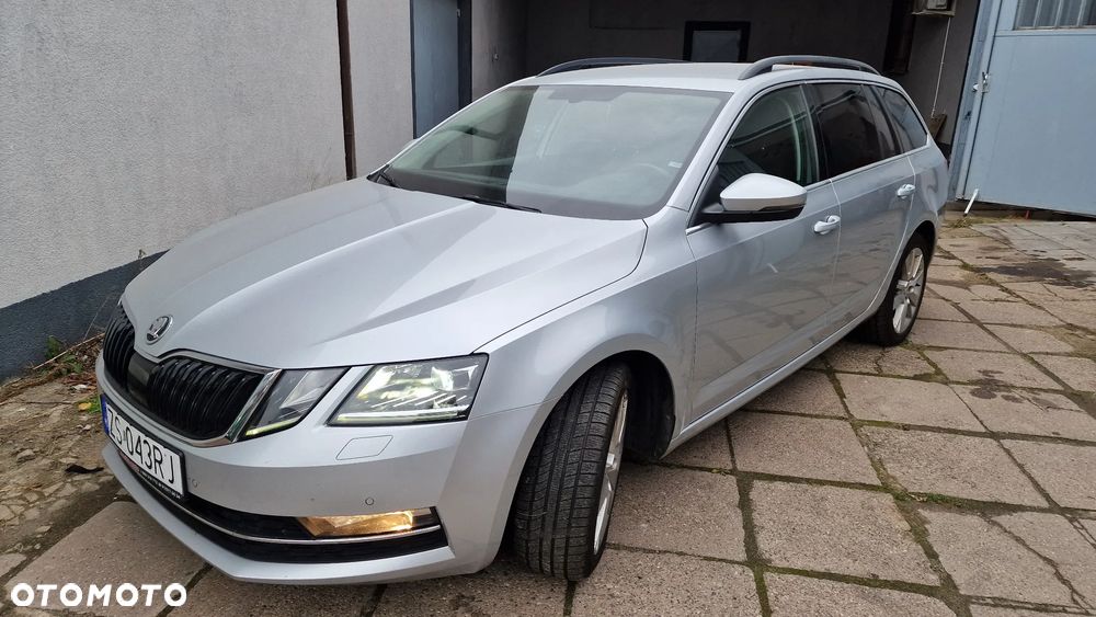 Skoda Octavia 2.0 TDI Style DSG - 1