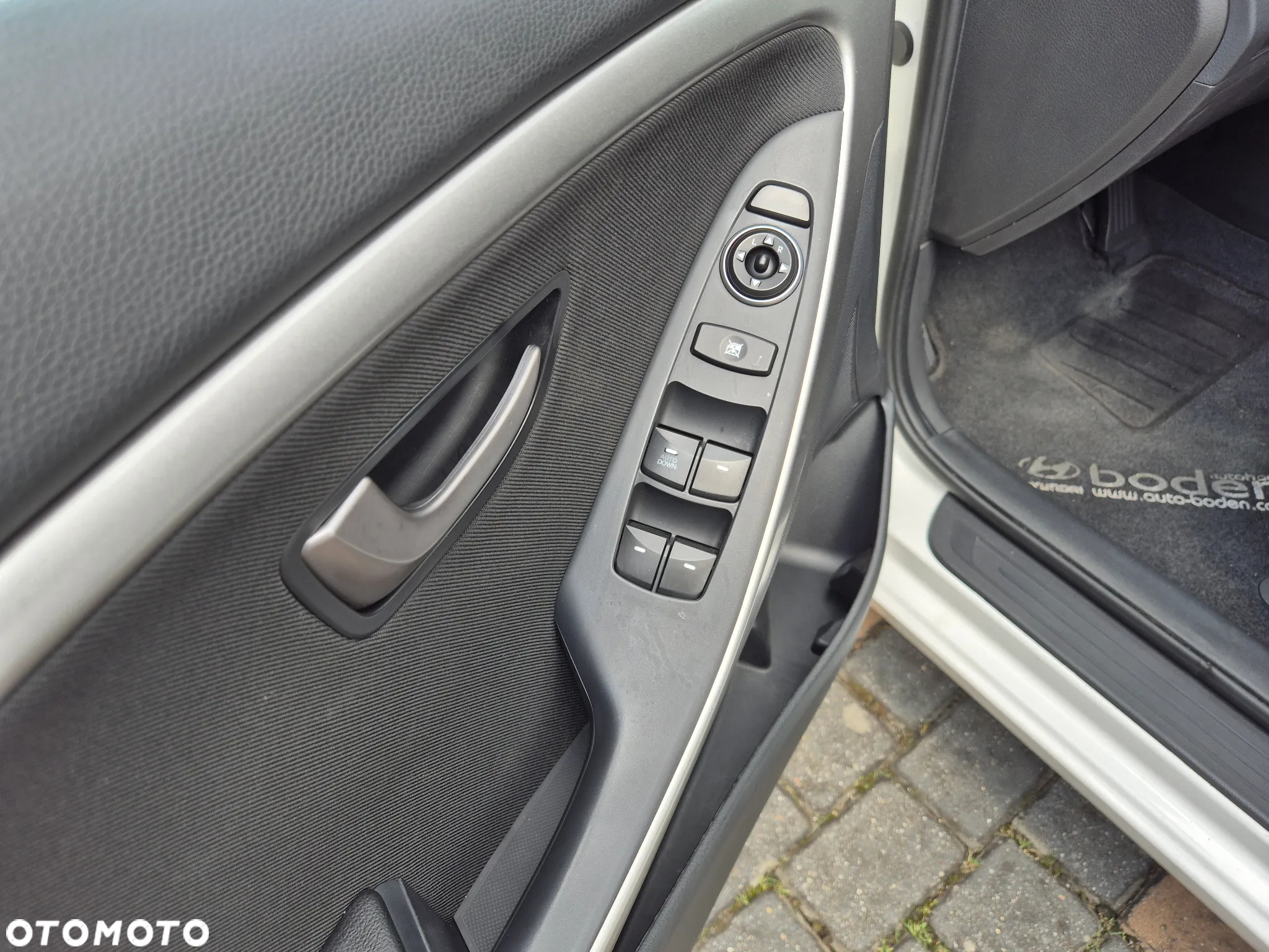 Hyundai i30 1.4 Fifa World Cup Edition - 13