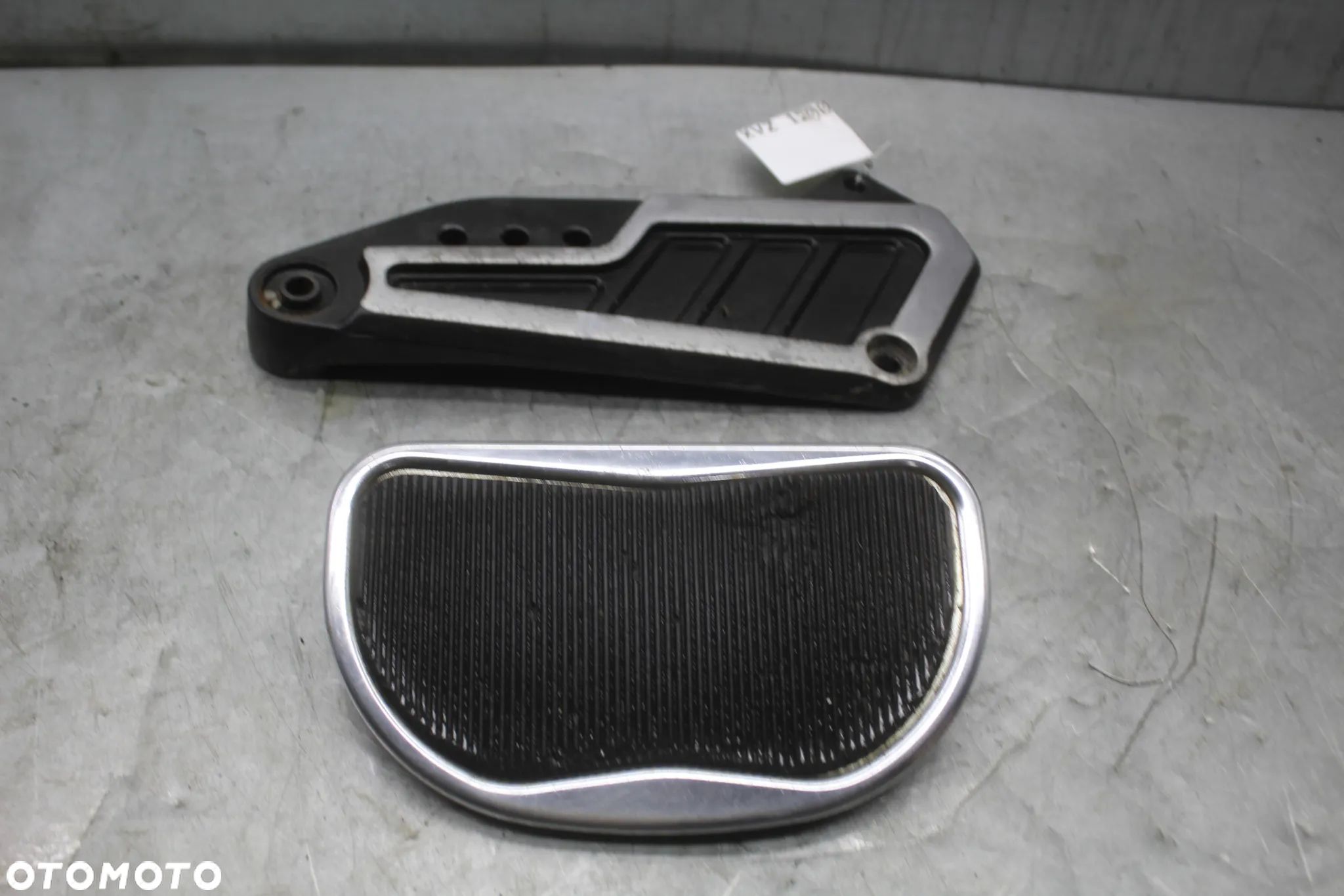 Yamaha XVZ 1200 VENTURE 1300 V-Max Podest podłoga set podnóżek - 1