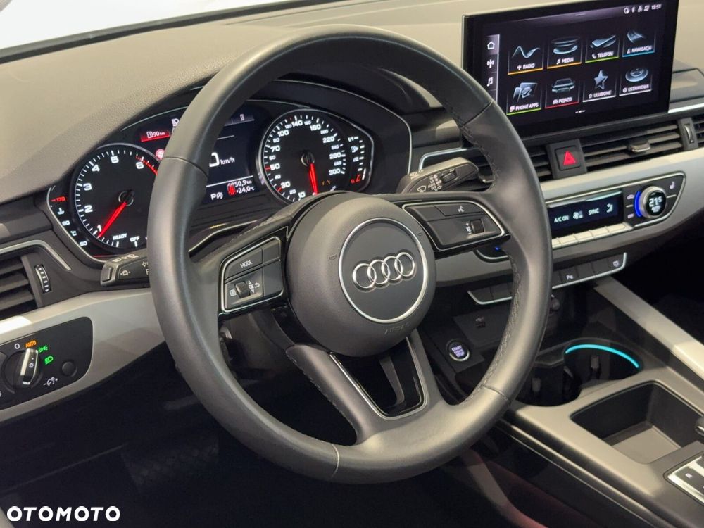 Audi A4 Limousine - 22
