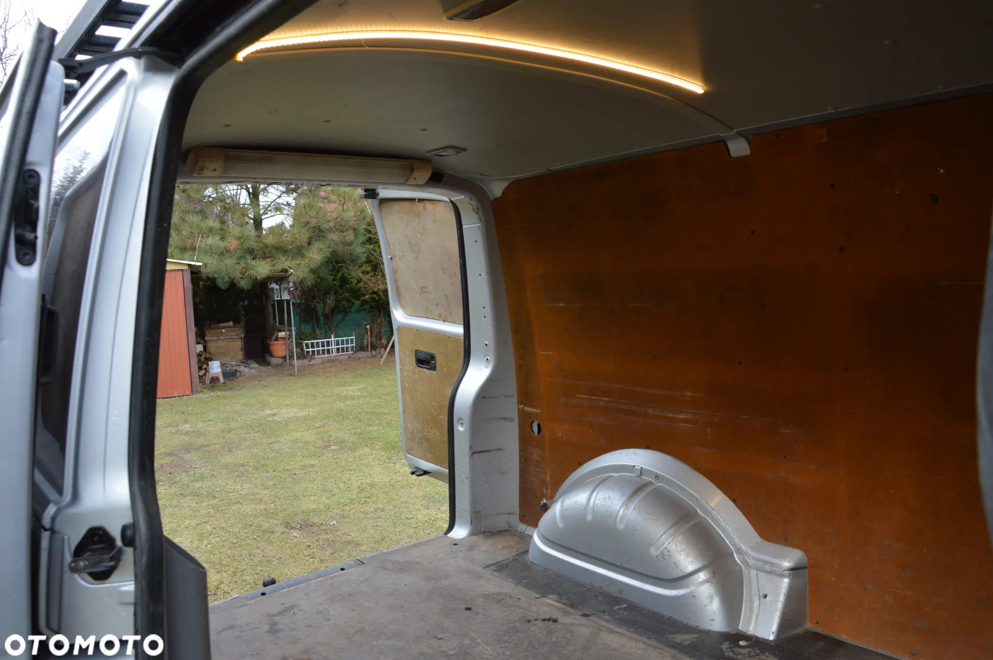 Volkswagen Transporter - 27