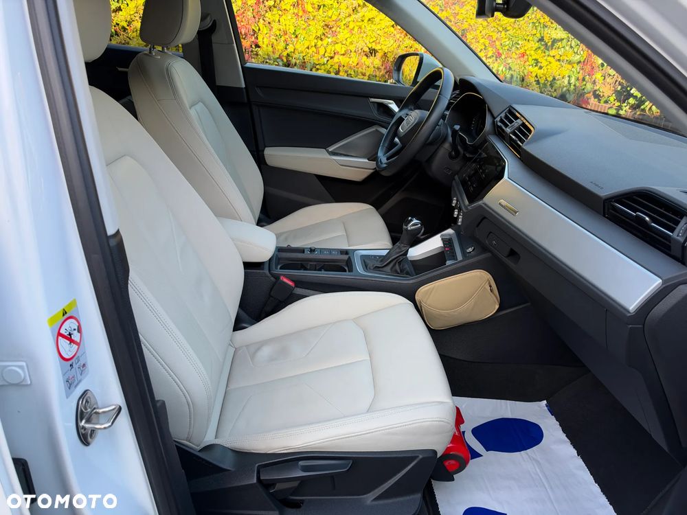 Audi Q3 35 TDI S tronic - 13
