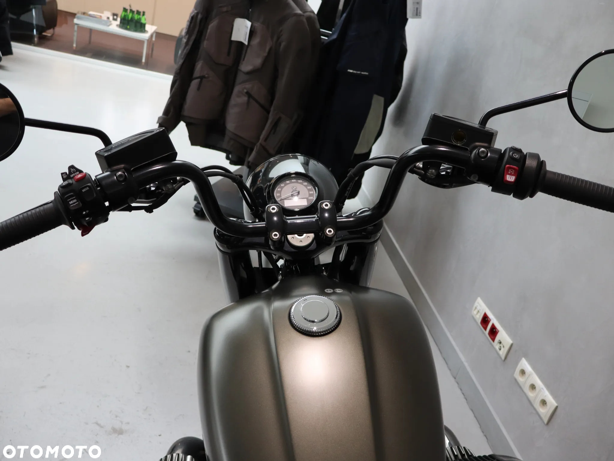 BMW R - 15