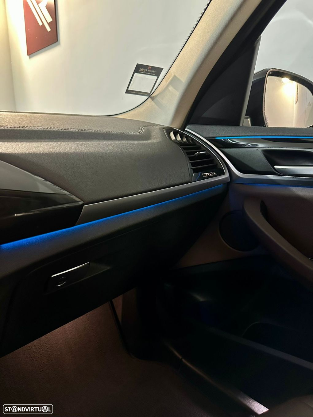 BMW iX3 Impressive - 29