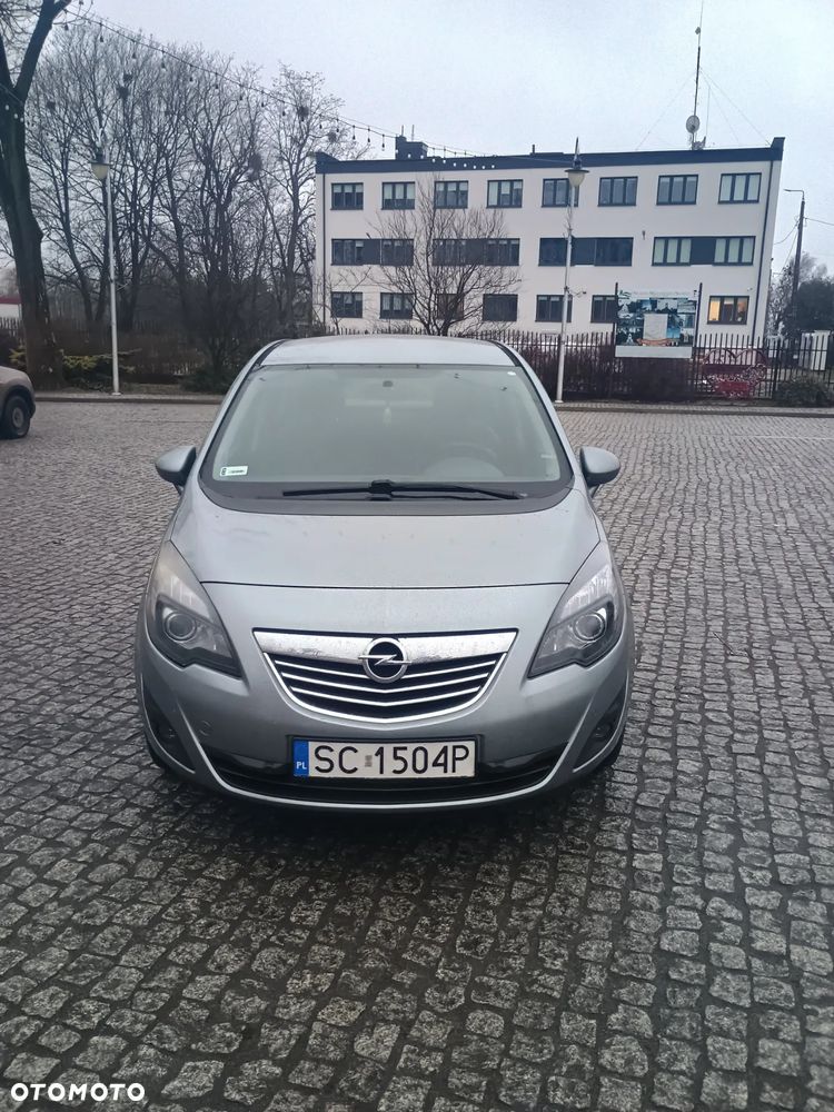 Opel Meriva - 10