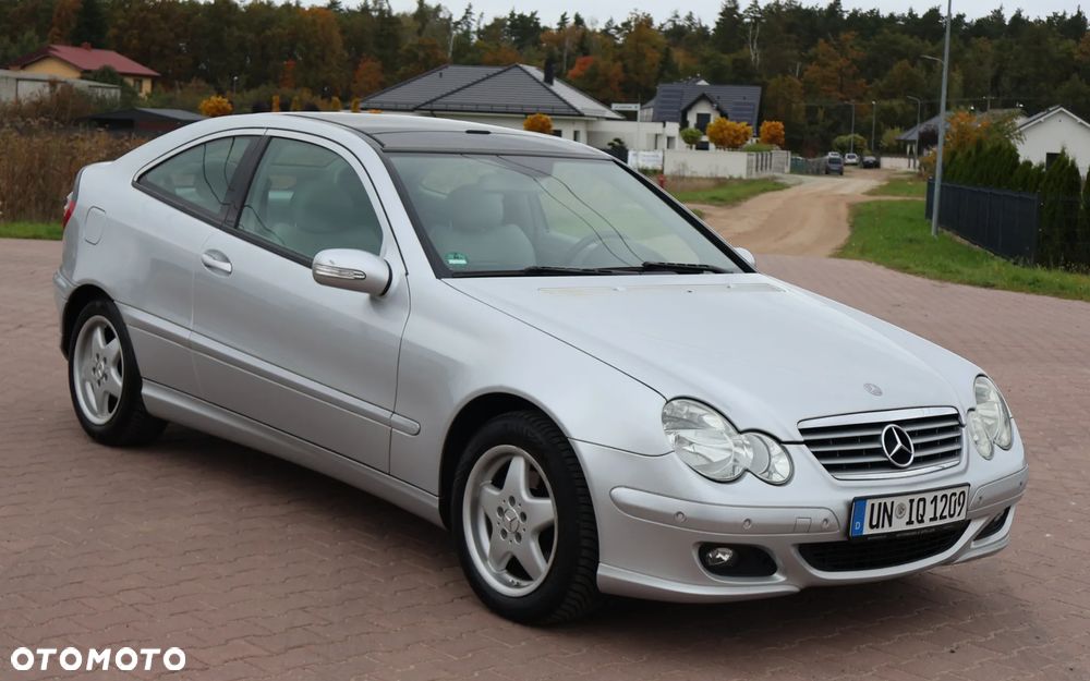 Mercedes-Benz Klasa C 160 Kompressor Sportcoupe Automatik - 3