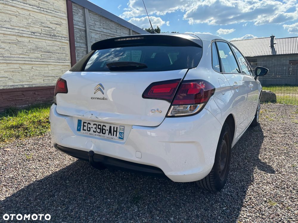 Citroën C4 PureTech 110 Live - 16