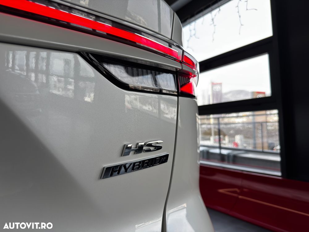 MG HS 1.5 T-GDi HEV Exclusive - 8