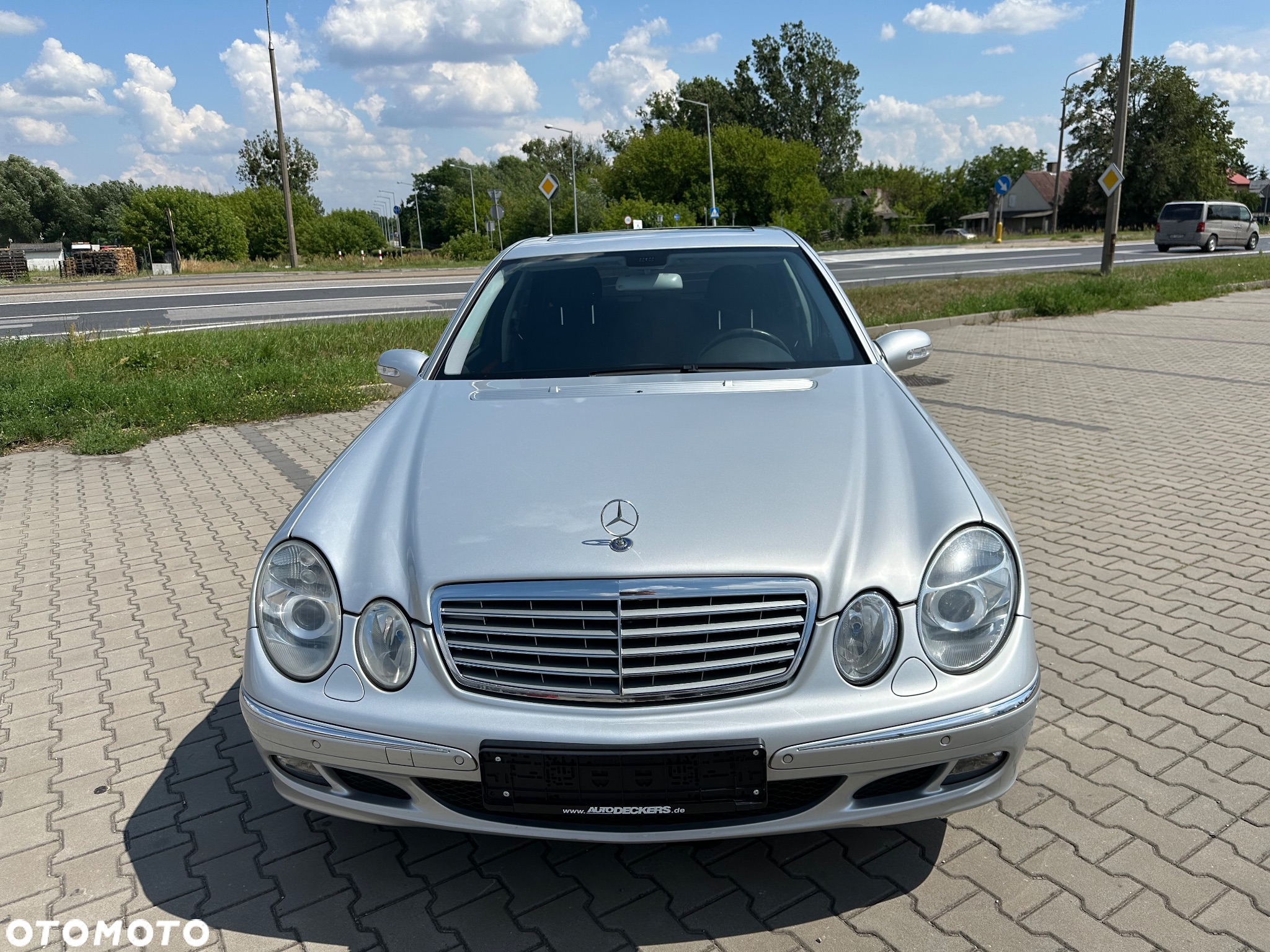 Mercedes-Benz Klasa E - 2