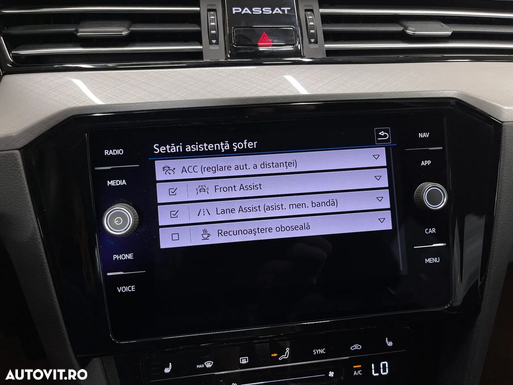 Volkswagen Passat 2.0 TDI DSG Comfortline - 19