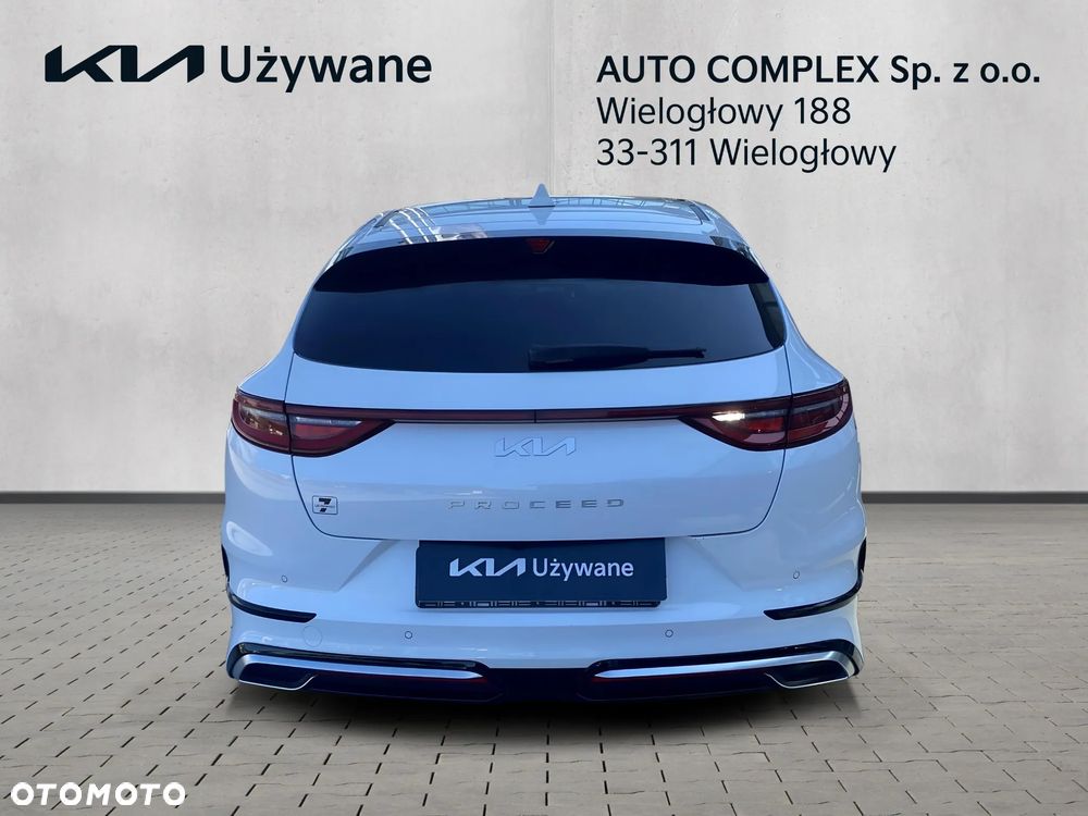 Kia ProCeed - 5