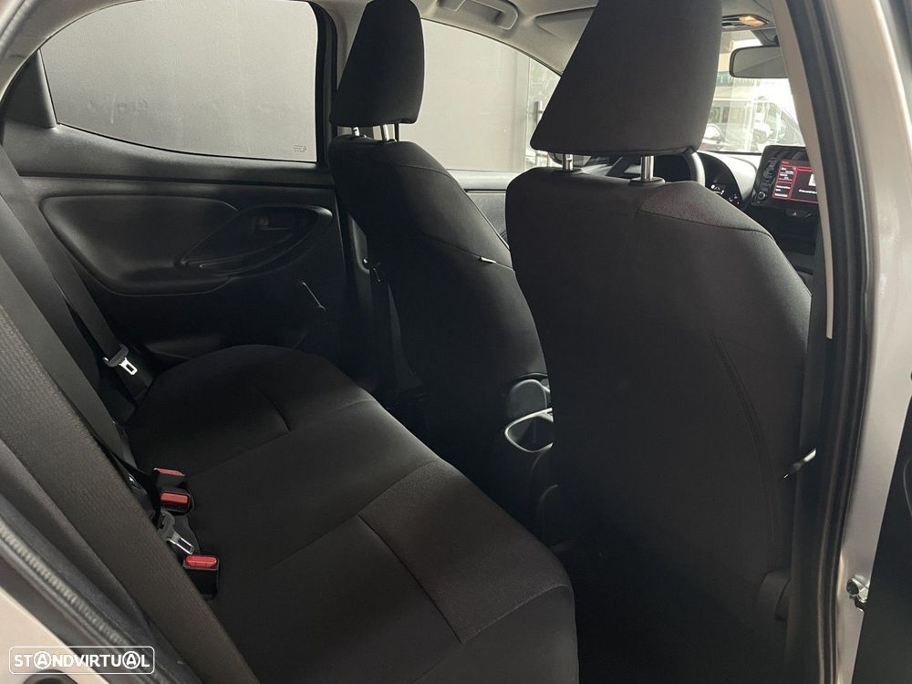 Toyota Yaris 1.0 VVT-i Comfort - 37