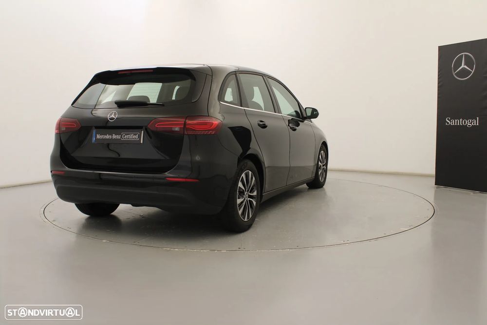 Mercedes-Benz B 180 d - 7