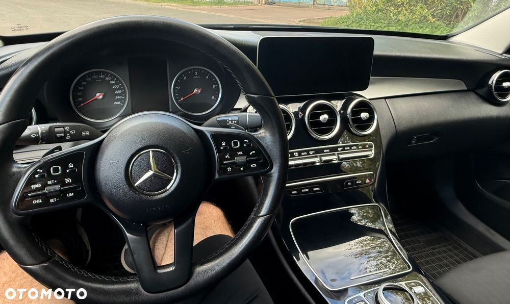 Mercedes-Benz Klasa C - 16