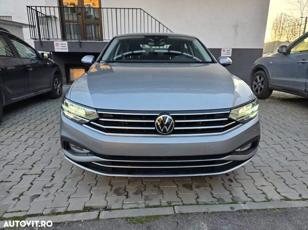 Volkswagen Passat 2.0 TDI DSG Highline - 2