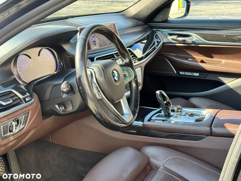 BMW Seria 7 730d - 22
