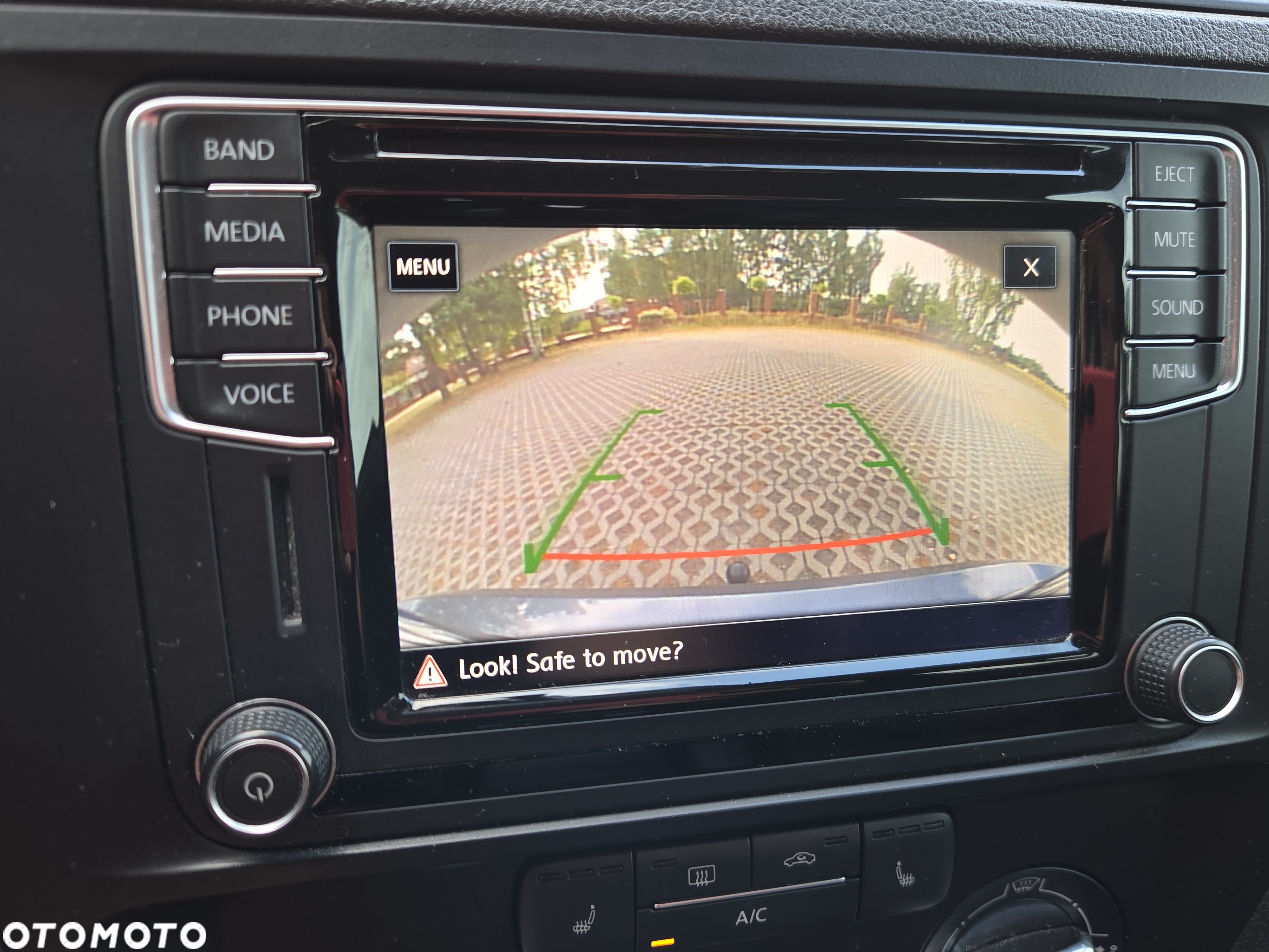 Volkswagen Jetta 1.4 TSI BMT Highline DSG - 17