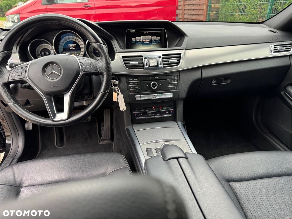 Mercedes-Benz Klasa E 220 BlueTEC 9G-TRONIC Avantgarde - 13