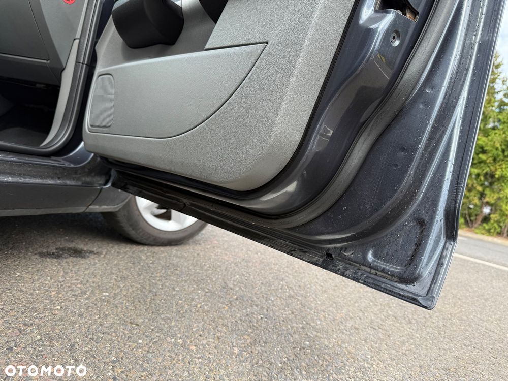 Ford Focus 1.6 Trend - 20